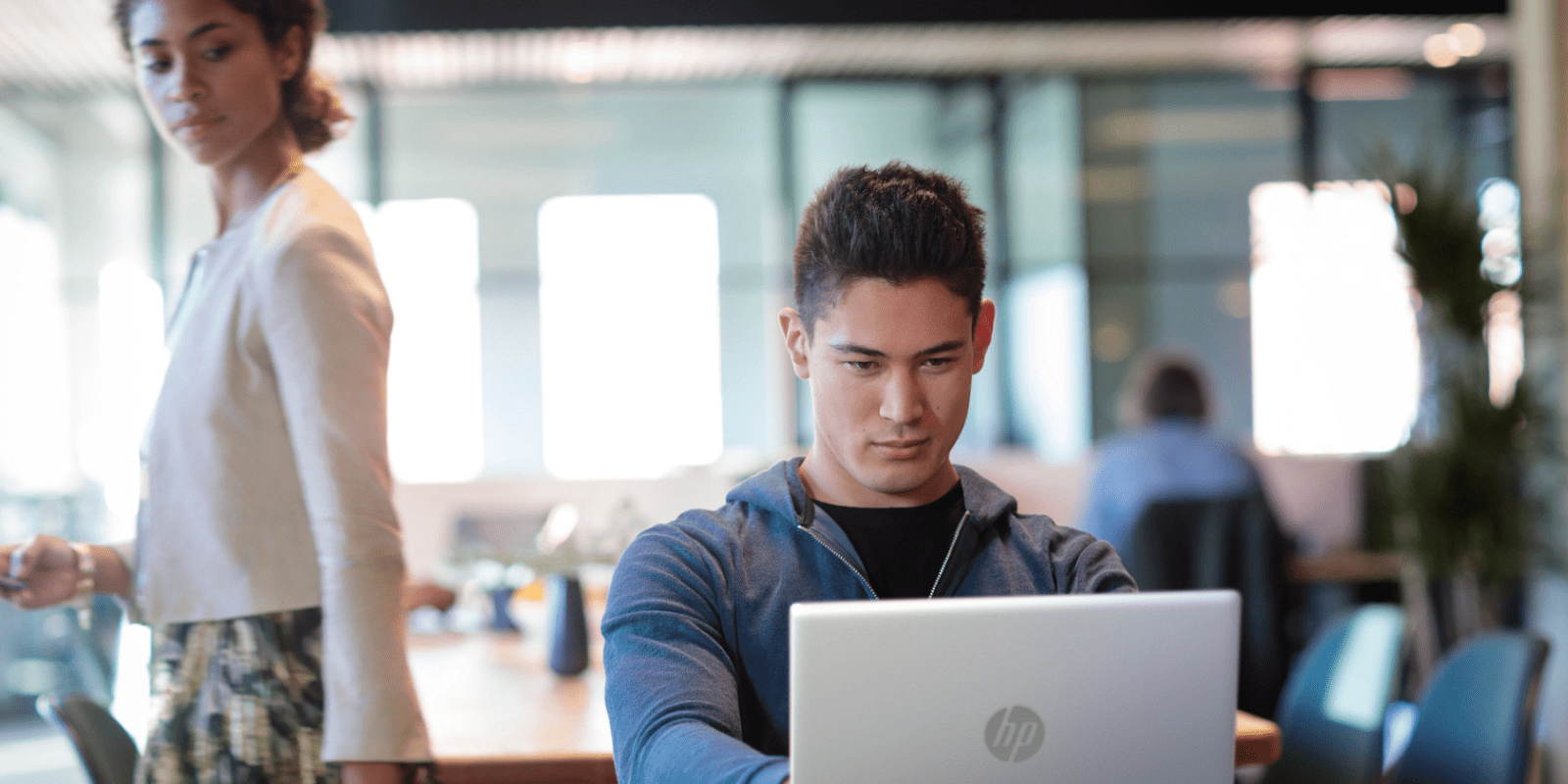 Quel ordinateur HP choisir pour le télétravail?